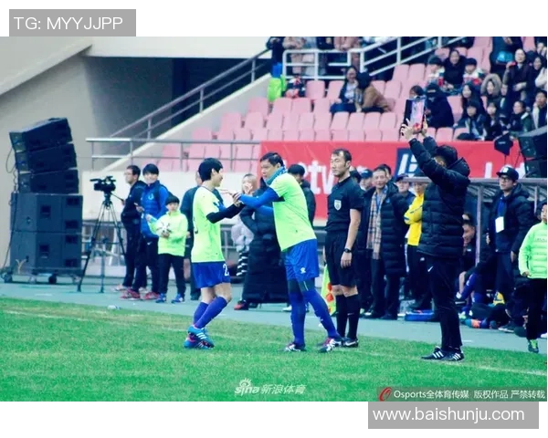 足球明星保姆视频下载揭秘独家幕后故事与精彩瞬间分享 足球明星保姆视频下载揭秘独家幕后故事与精彩瞬间分享