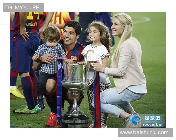 足球明星妻子生活优越揭秘她们的幸福与奢华日常 足球明星妻子生活优越揭秘她们的幸福与奢华日常